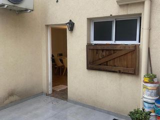 Foto 13 de PH en venta - 2 Dormitorios 1 Baño - 120Mts2 - Banfield, Lomas de Zamora