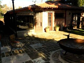 Foto 38 de Distinguido Chalet en Barrio Abierto Green Hills - Maschwitz - ESCOBAR