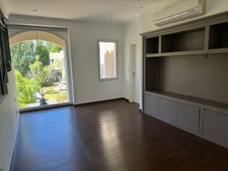 Foto 13 de Casa en Venta  SAN ISIDRO LABRADOR a la LAGUNA , VILLANUEVA. TIGRE