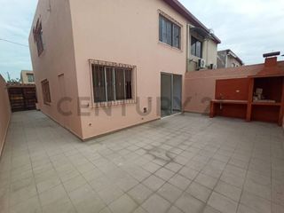 Casa en venta en Brisas del Norte, Via a Salitre, Daule, MaxB