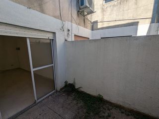 Foto 20 de Ph en venta - 2 Dormitorios 1 Baño - 64Mts2 - La Plata