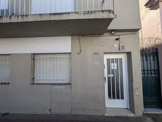 Foto 37 de Ph en venta - 2 Dormitorios 1 Baño - 64Mts2 - La Plata