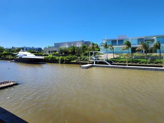 Foto 34 de Casa en venta y alquiler anual al rio, en barrio El Yacht, Nordelta, Tigre