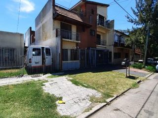Foto 3 de Casa PH en venta en Quilmes Oeste