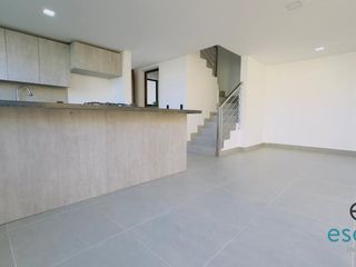 Casa en Arriendo Ubicado en Rionegro Codigo 2834