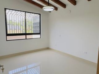 Casa en Arriendo Ubicado en Rionegro Codigo 2835