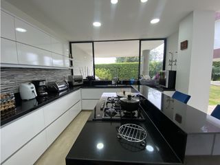 CASA EN VENTA JAMUNDI, ALFAGUARA