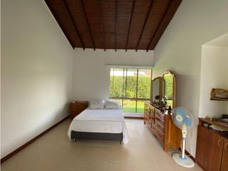 CASA CAMPESTRE  EN VENTA EN JAMUNDI, LA MORADA