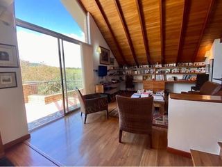 CASA EN VENTA,MACADAMIA, LA CALERA.-9571