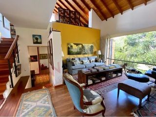 CASA EN VENTA,MACADAMIA, LA CALERA.-9571