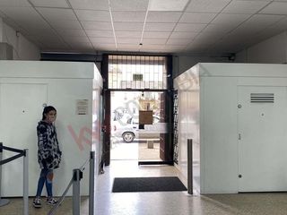 Foto 9 de Vendo propiedad de Uso Comercial, ubicada en el Parque Principal de Facatativá