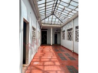 Foto 14 de Vendo propiedad de Uso Comercial, ubicada en el Parque Principal de Facatativá