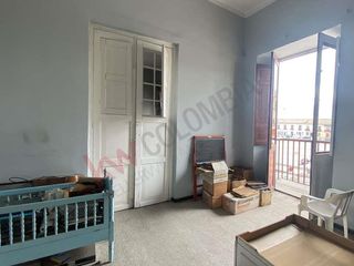 Foto 22 de Vendo propiedad de Uso Comercial, ubicada en el Parque Principal de Facatativá