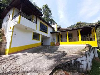 ARRIENDO CASA FINCA Sabaneta la doctora