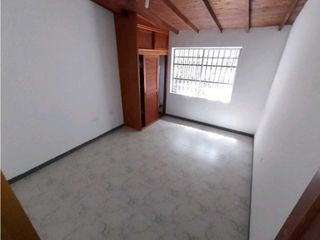 ARRIENDO CASA FINCA Sabaneta la doctora