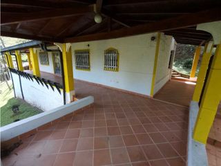 ARRIENDO CASA FINCA Sabaneta la doctora