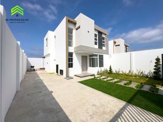 Foto 4 de CASAS INDEPENDIENTES CON PISCINA EN VENTA SECTOR SUR DE MANTA