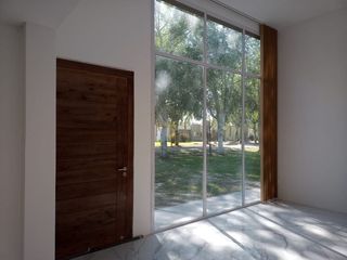 Foto 3 de Casa en alquiler en Haras del Sur II