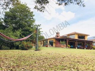 Foto 3 de Vendo Casa Campestre en lote de 6400M2, Hacienda Meridor Tenjo