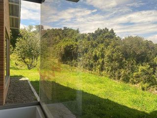 Vendo Casa Campestre en Lote de 10.000 m2 en la Calera Vereda El Hato-9236