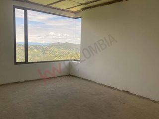 Vendo Casa Campestre en Lote de 10.000 m2 en la Calera Vereda El Hato-9236