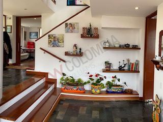 VENDO CASA EN LA CALERA- CLUB HOUSE-9410