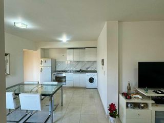 Foto 3 de EXCELENTE DOS AMBIENTES/BALCON/ AMOBLADO/APTO CREDITO/MOSCONI AL 2300-