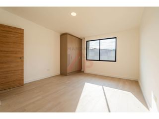 Foto 10 de HERMOSAS Y MODERNAS CASAS VIP EN VENTA EN RICAURTE CUENCA