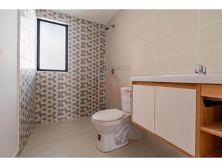 Foto 12 de HERMOSAS Y MODERNAS CASAS VIP EN VENTA EN RICAURTE CUENCA