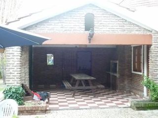 Foto 20 de Hermosa casa en alquiler temporario en Barrio Los Aromos - ROLDAN - FUNES.