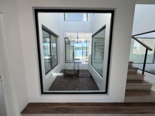 Foto 3 de Venta Casa 4 dormitorios en  Santa Ana