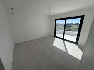 Foto 37 de Venta Casa 4 dormitorios en  Santa Ana