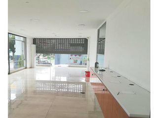 Foto 1 de Quito Tenis, Local Comercial en Renta, 89m2, 1 Ambiente
