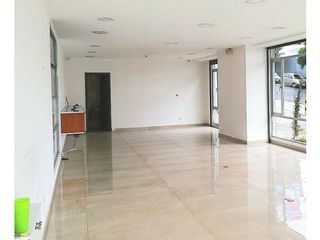 Foto 2 de Quito Tenis, Local Comercial en Renta, 89m2, 1 Ambiente