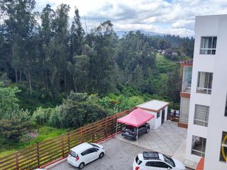 Foto 26 de Departamentos en Venta de 3 y 2 dormitorios, en conjunto con seguridad, sector Alangasí