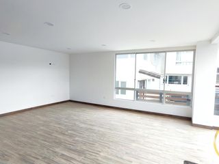 Foto 3 de Departamentos en Venta de 3 y 2 dormitorios, en conjunto con seguridad, sector Alangasí