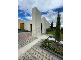 Foto 7 de ESPECTACULAR CASA EN ARRIENDO EN LA CALERA