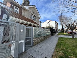 Foto 24 de CHALET  5 AMBIENTES CON PARQUE Y QUINCHO!!!  CHAUVIN RESIDENCIAL