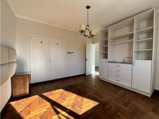 Foto 18 de CHALET  5 AMBIENTES CON PARQUE Y QUINCHO!!!  CHAUVIN RESIDENCIAL