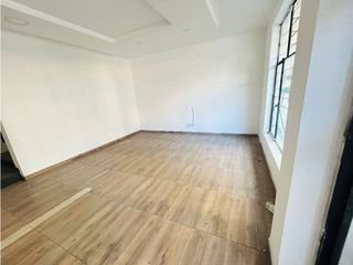 Foto 3 de El Batán, Loca Comercial en Renta,160m2, 3 Ambientes