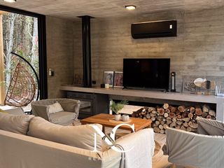 Foto 4 de Casa en alquiler en Costa Esmeralda, en el bosque