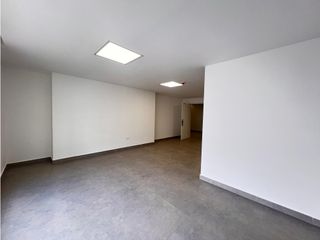 Foto 6 de Vozandes, Oficina- Consultorio en Renta, 40m2, 1 Ambiente