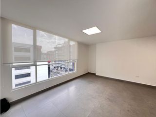 Foto 3 de Vozandes, Oficina- Consultorio en Renta, 40m2, 1 Ambiente