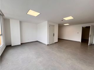 Foto 6 de Vozandes, Oficina- Consultorio en Renta, 40m2, 1 Ambiente