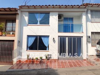 Foto 1 de VENTA de CASAS en GIRARDOT