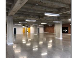 Arriendo  Oficina Local Ideal para Call Center sector Olaya Herrera