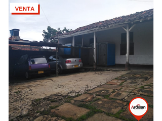 Foto 1 de VENTA CASA - LOTE EN ZONA DE EXPANSIÓN URBANA 546 M2