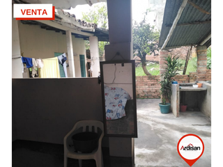Foto 3 de VENTA CASA - LOTE EN ZONA DE EXPANSIÓN URBANA 546 M2
