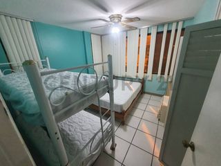 Foto 8 de Vendo Casa Grande junto al mar, Independiente, Piscina, 4 Dormitorios en Tonsupa