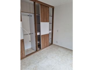 Foto 7 de Apartamento en venta en Bello los Puertos